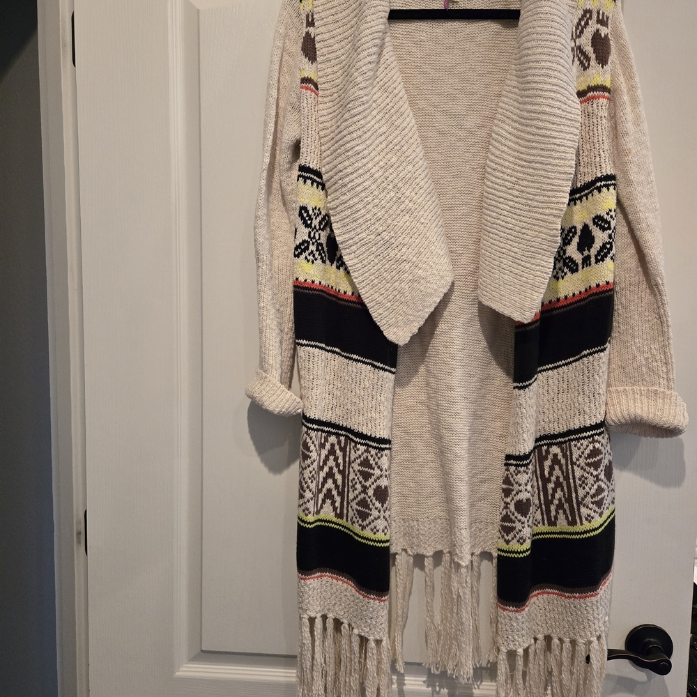 Vera Wang Cream and Black Knit Cardigan